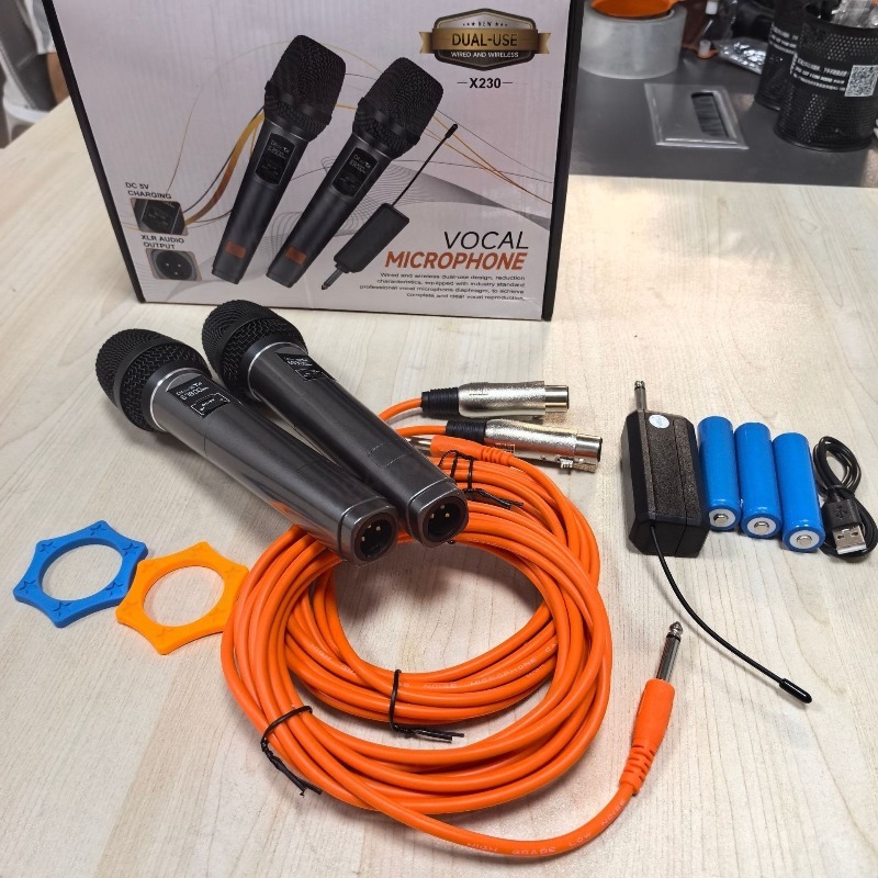 X230 Universal Wireless Microp - đánh giá và giá Rechargeable Wireless Mic Lithium Battery